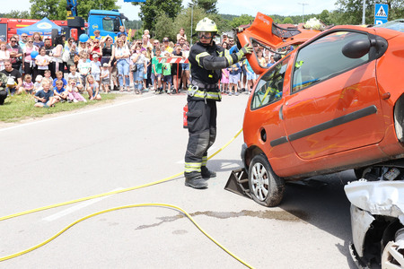 DAN ZAŠČITE IN REŠEVANJA 36 FOTO LJUBO VUKELIČ